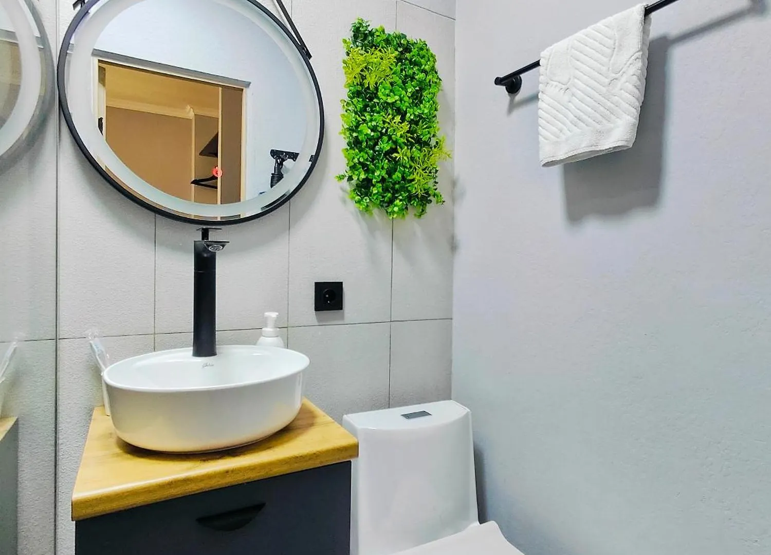 Aparthotel The Apartments 95 Идеально Для Туризма И Деловых Командировок Almaty